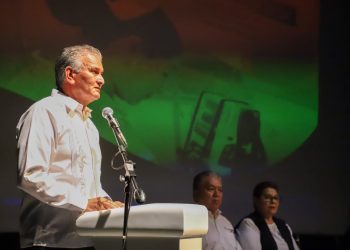 Inaugura secretario de Salud Congreso de Investigación en Enfermería