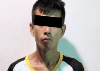 Joven ahorca a su mamá por un refresco
