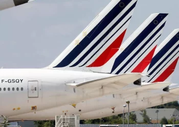 China ordena a aerolíneas que suspendan recepción de aviones Boeing