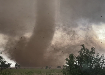 Tormentas severas y tornados amenazan amplias zonas de EE.UU. incluyendo el estado de Texas