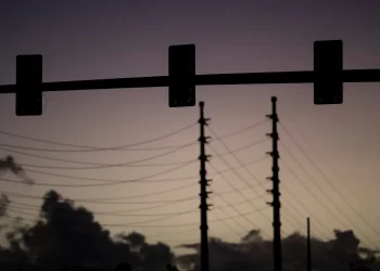 Apagones afectan al Valle del Río Grande