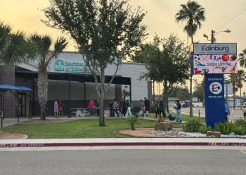 Edinburg CISD traslada a estudiantes de Canterbury por limpieza de E. Coli