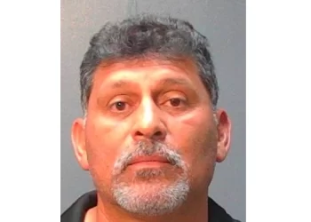 Docente de preparatoria Pace es arrestado por presunto abuso sexual a compañera