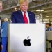 Trump amenaza a Apple con arancel de 25% si no fabrica los iPhones en EU