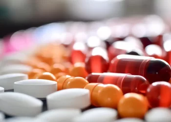 Medicinas más baratas en México: esperanza y riesgo para muchos en EE. UU.