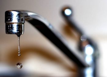 Corte de agua afecta a residentes de Mercedes
