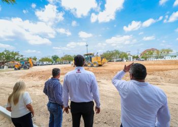 Inicia Gobierno de Reynosa construcción de cancha de futbol en Jarachina Sur