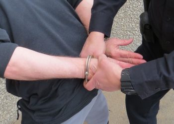 Detenido por Agredir a su Esposa Bajo los Efectos del Alcohol