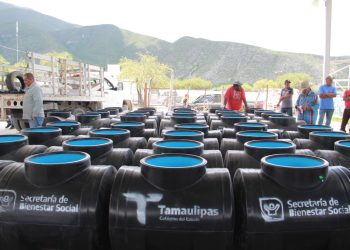 Lleva SEBIEN apoyos a familias de Bustamante