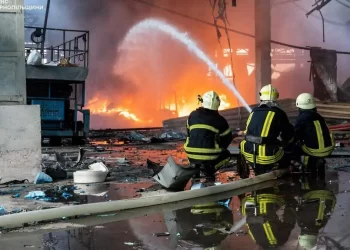 Rusia lanza masivo ataque con drones y misiles sobre Ucrania