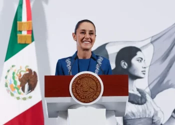 Sheinbaum defiende ante Landau a migrantes detenidos en redadas 