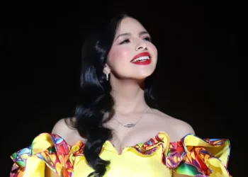 Ángela Aguilar pide apoyo para migrantes en EE. UU. y ni así la perdonan las redes