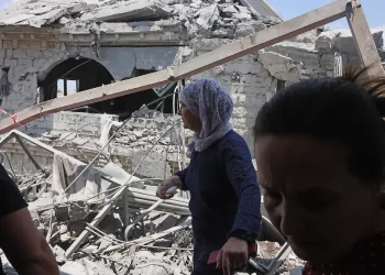 Trump dice que EU tiene “el control total” del espacio aéreo iraní