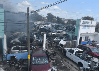 Sheinbaum condena intento de “portazo” de maestros