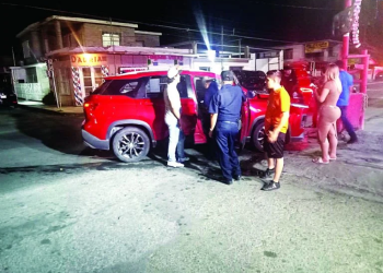 Menor alcoholizado provoca choque en colonia San Rafael, Matamoros