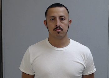 Arrestan a hombre en Edinburg con más de 109,000 cartuchos de munición