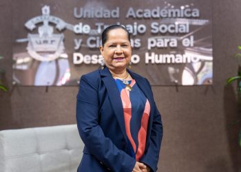 Proponen UAT y diputados incluir a trabajadores sociales en la educación