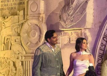 Alcalde de Reynosa contrae matrimonio en ceremonia pública