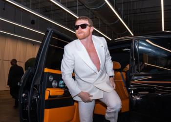 Canelo Álvarez suma una nueva marca histórica en el boxeo