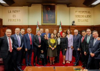 Asiste Américo Villarreal a instalación del nuevo Poder Judicial