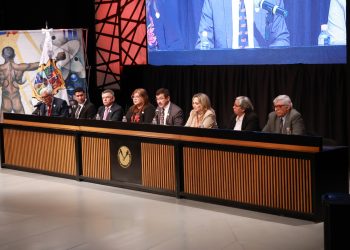 La UAT celebra encuentro académico por su 75 aniversario