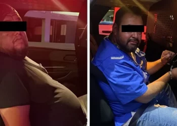 Detienen a dos hombres con credenciales falsas de la Sedena en San Pedro