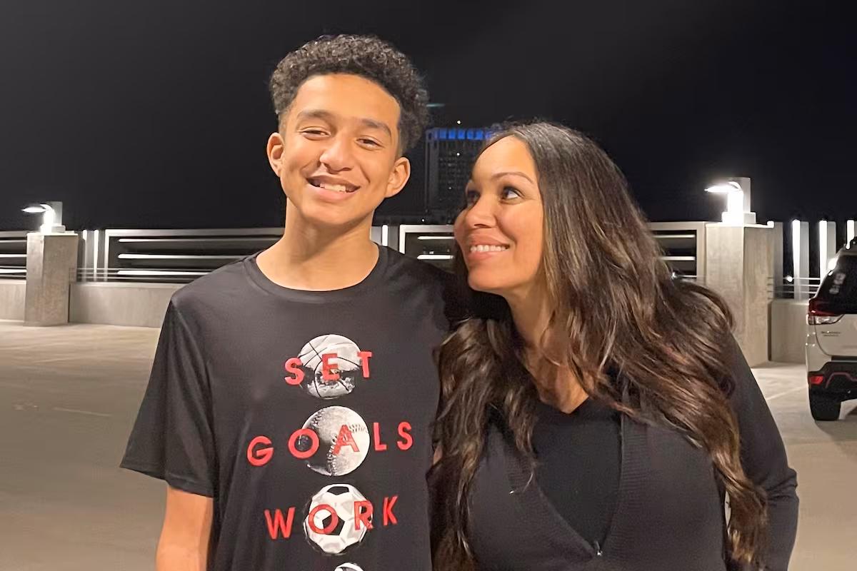 Adolescente muere tras relación con chatbot de IA