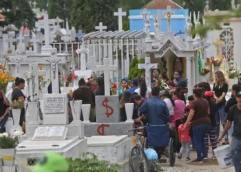 Horarios de panteones en Tamaulipas por Día de Muertos