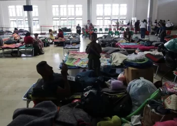 Damnificados en Puebla siguen en albergue a diez días del desastre