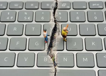 Entre pantallas y muros invisibles: el reto de la polarización digital