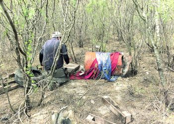 Persecución de la Guardia Estatal termina en volcadura mortal en Reynosa