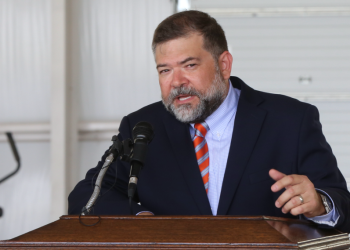 ExCEO de Hidalgo County EMS evita prisión tras cooperar en caso de corrupción pública