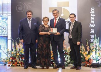 Ratifica Américo Villarreal su compromiso con la libertad de expresión