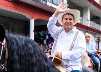 Identifican al asesino material del alcalde de Uruapan; era un joven de 17 años