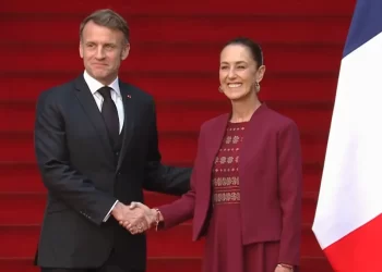 Macron en México: Sheinbaum recibe al presidente francés en Palacio Nacional