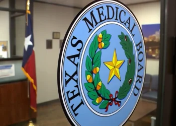 Sanciona Junta Médica de Texas a cardiólogo de Harlingen tras muerte de paciente