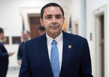 Trump otorga perdón total al congresista texano Henry Cuellar