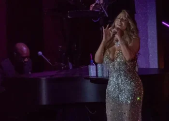 Amplía Mariah Carey su propio récord de más semanas en el número uno del Billboard Hot 100