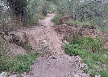 Cierre de jardín de niños por hundimiento en la calle Moya