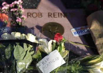 Hijo de Rob y Michele Reiner enfrenta cargos por homicidio agravado