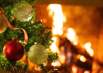 Incendio en vivienda de Donna provocado por árbol de Navidad