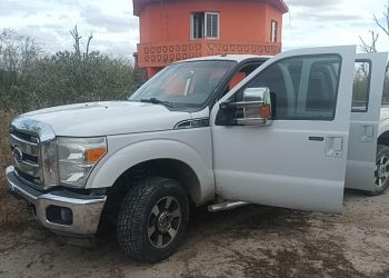 Guardia Estatal asegura vehículo robado y equipo táctico en Reynosa