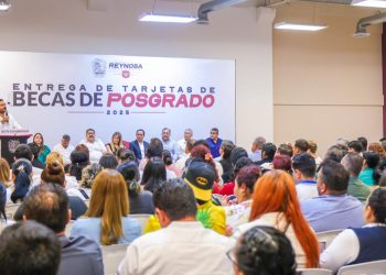 Apoya Gobierno de Reynosa generaciones de profesionistas más preparados