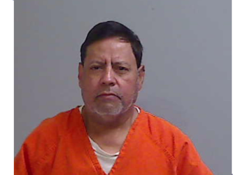 Hombre defrauda más de 57 mil dólares con falsas promesas de residencia legal