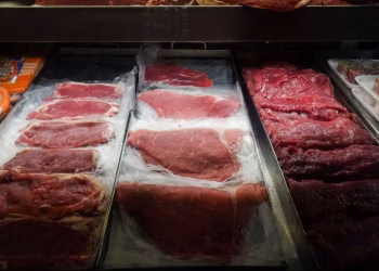 México restablece aranceles a alimentos básicos para apoyar a productores nacionales