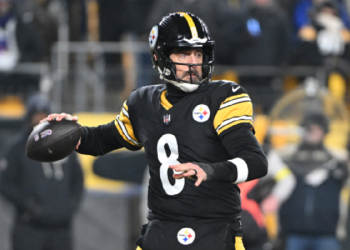 Steelers derrotan a Ravens y se quedan con la AFC Norte