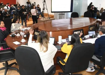 Plataforma conservadora rechaza reformas sobre matrimonio igualitario en Chihuahua