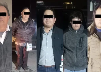 Detienen a familia por robos a notarías en Monterrey