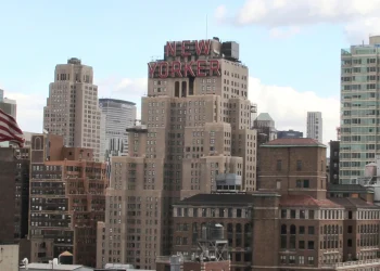 Mickey Barreto se declara culpable de fraude tras intentar adueñarse del New Yorker Hotel