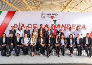 Conmemora Gobierno de Reynosa en escuela “Escudo Nacional” el Día de la Bandera